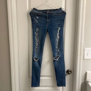 Hollister high rise super skinny size 3R